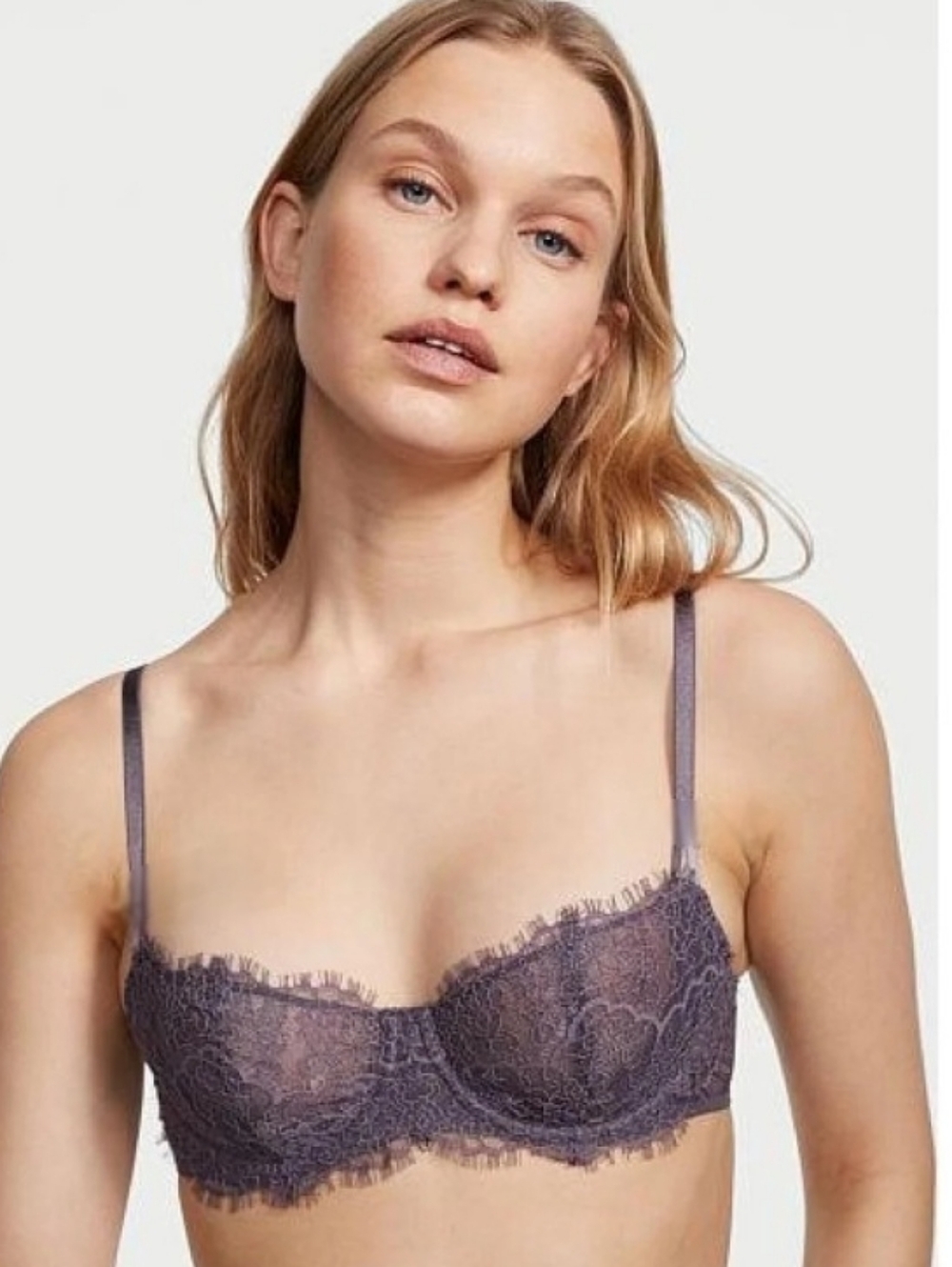 Victoria's Secret Dream Angels Lined Demi Lace‎ Bra